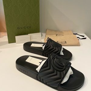 Brand NWT Gucci Slides